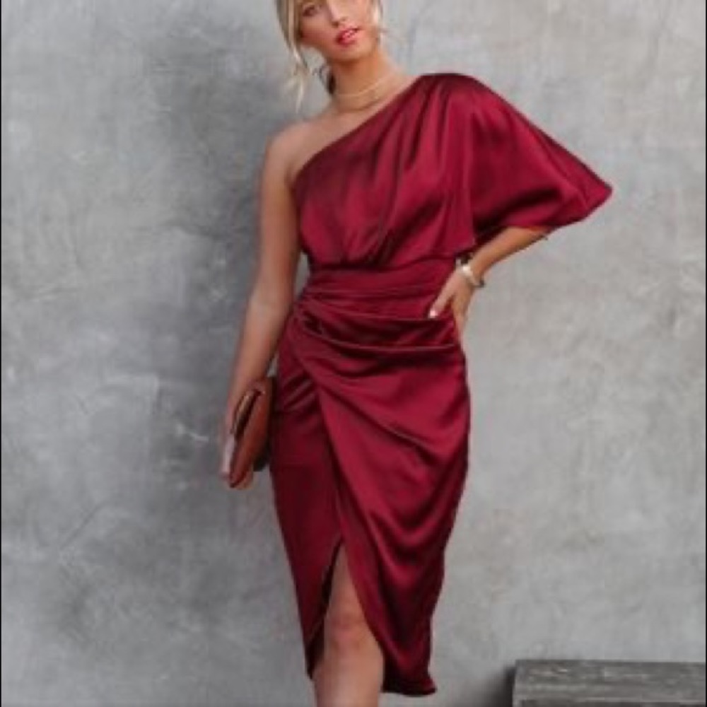 Burgundy One-Shoulder Dress